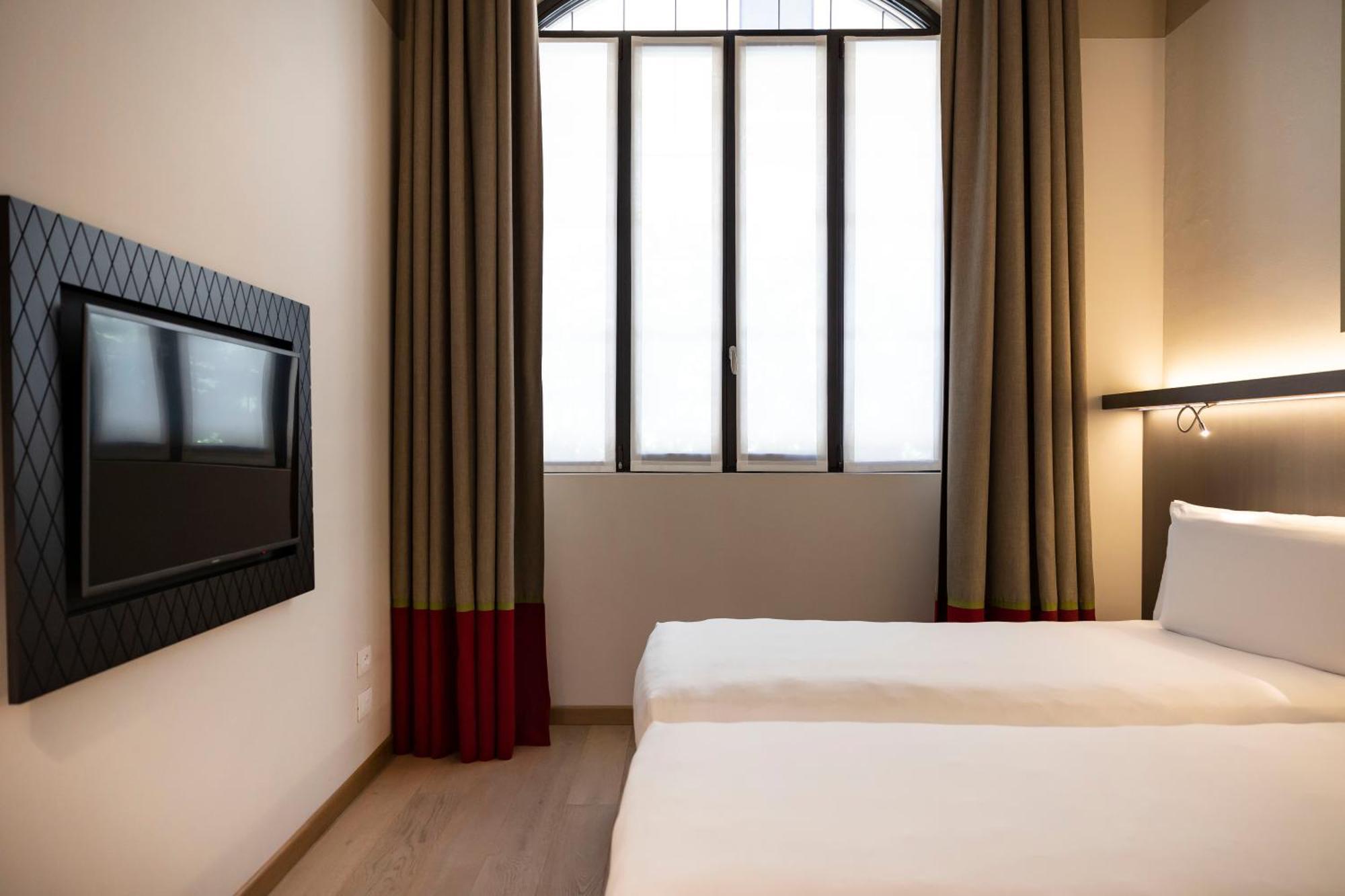 Savona 18 Suites Мілан Номер фото